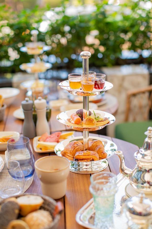 Hotel Jadali & Spa Marrakesh Ngoại thất bức ảnh Afternoon tea at the InterContinental London Park Lane